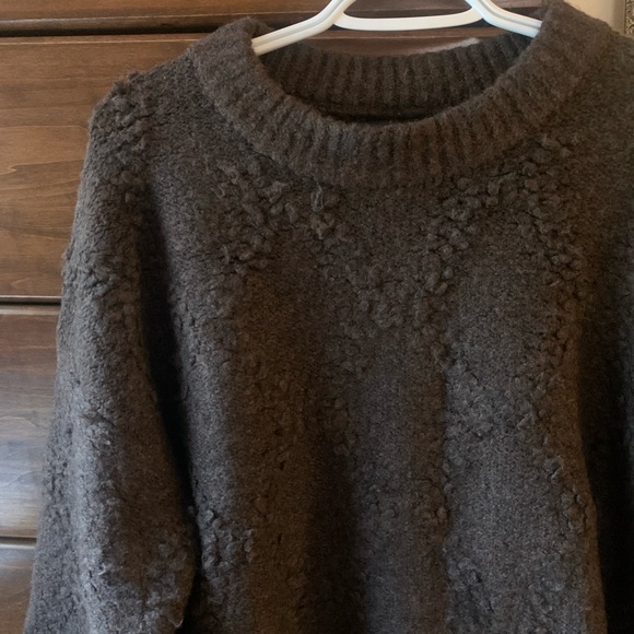 Richer Poorer Textured Crew Sweater - Picture 5 of 5